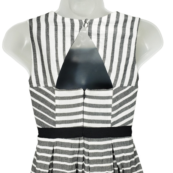 Eva Franco Saybrook Fit & Flare Dress Women 00P Striped Black White USA Cotton - Picture 9 of 12